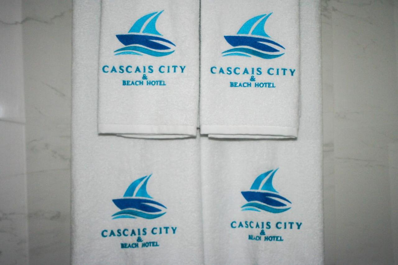 & Hotel